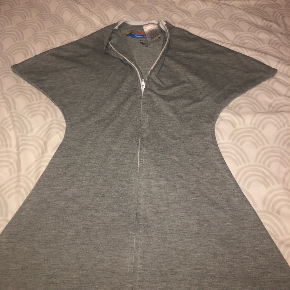 Two **Zipadee-zip** Gray sleep sacks size Small - 3-6 Months